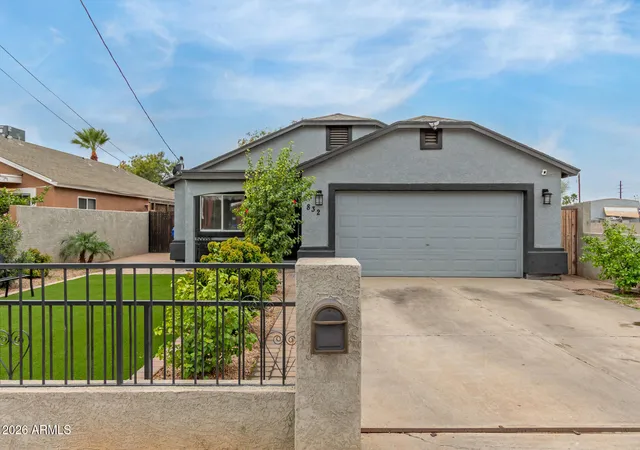 Photo 1 of Single family home for sale at 832 S 31st Avenue, Phoenix, AZ 85009 | MLS# 6987527 | Listing updated on 2026-09-09