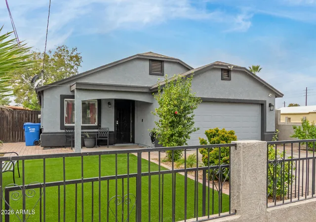 Photo 2 of Single family home for sale at 832 S 31st Avenue, Phoenix, AZ 85009 | MLS# 6987527 | Listing updated on 2026-09-09
