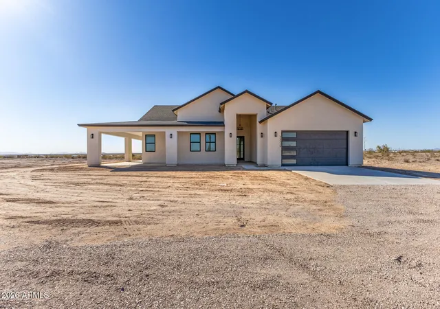 Photo 2 of Single family home for sale at 33239 W Sunland Ave, Tonopah, AZ 85354 | MLS# 6980836 | Listing updated on 2026-09-17