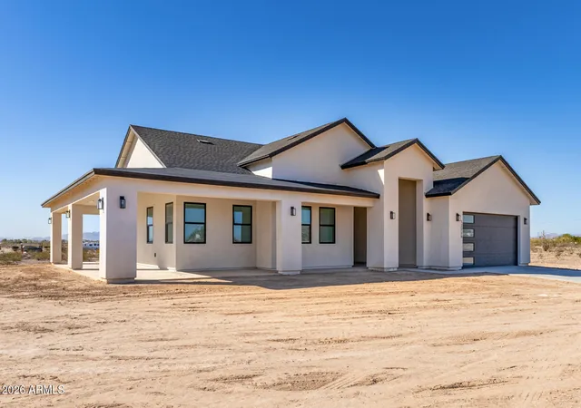 Photo 3 of Single family home for sale at 33239 W Sunland Ave, Tonopah, AZ 85354 | MLS# 6980836 | Listing updated on 2026-09-17