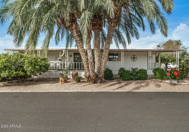 Photo 3 of Manufactured home for sale at 652 S Ellsworth Rd #130, Mesa, AZ 85208 | MLS# 6981145 | Listing updated on 2026-09-17