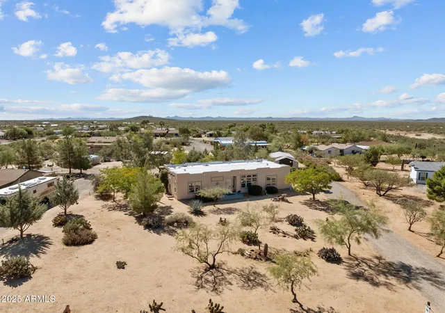 Photo 33 of Manufactured home for sale at 23345 W Los Huesos Way, Congress, AZ 85332 | MLS# 6981069 | Listing updated on 2026-10-01