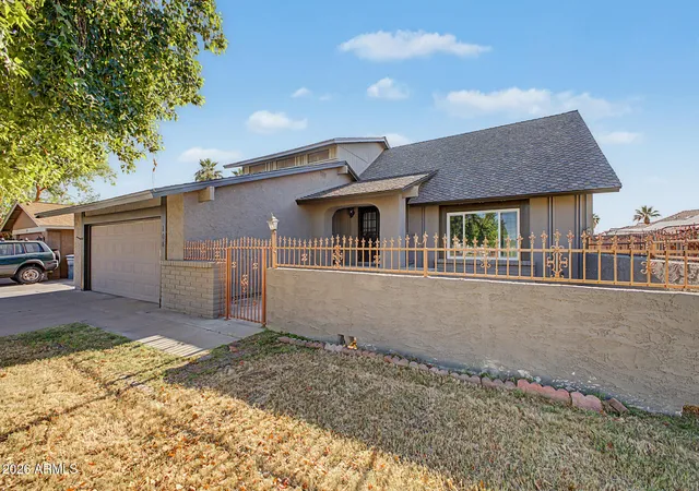 2nd image of 108 N Terrace Rd N, Chandler, AZ 85226 | MLS# 6983769
