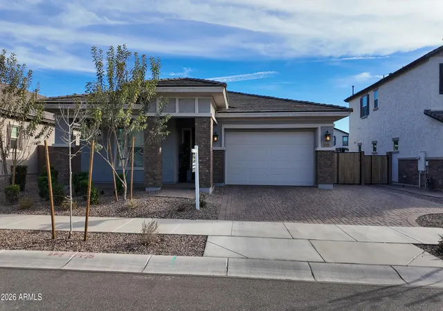 Photo 2 of Sale Pending at 19049 E Celtic Manor Dr, Queen Creek, AZ 85142 | MLS# 6982227 | Listing updated on 2026-07-03