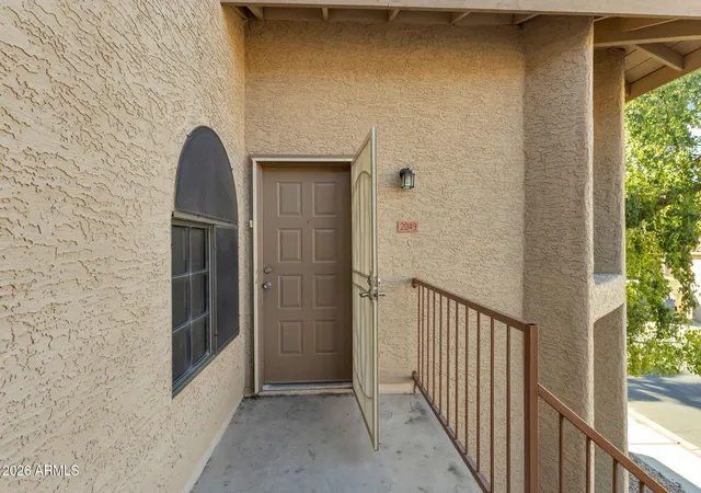 2nd image of 930 N Mesa Dr #2049, Mesa, AZ 85201 | MLS# 6981313