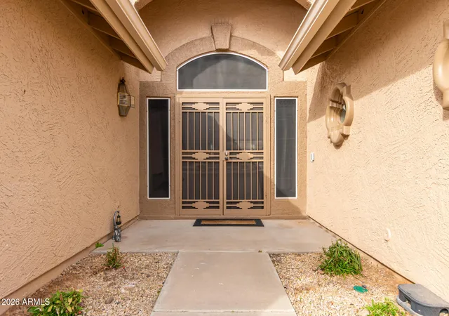 Photo 3 of Single family home for sale at 8462 W Mcrae Way, Peoria, AZ 85382 | MLS# 6981445 | Listing updated on 2026-08-24