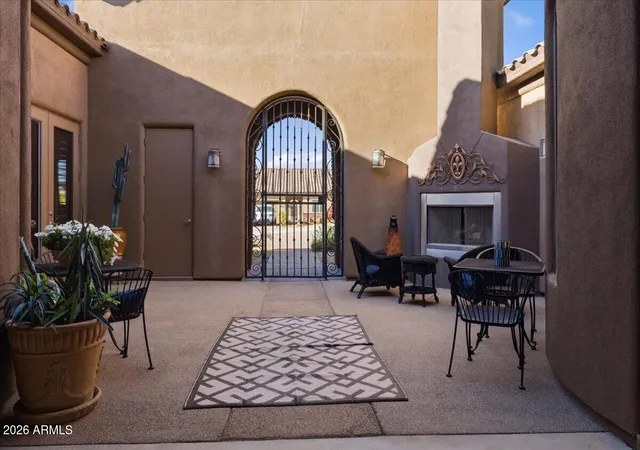Homes for sale in Phoenix, AZ | 39410 N 7Th St, Phoenix, AZ 85086 | MLS# 7001957