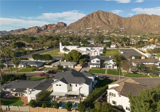 33rd image of 5627 E Monterosa St, Phoenix, AZ 85018 | MLS# 6982505