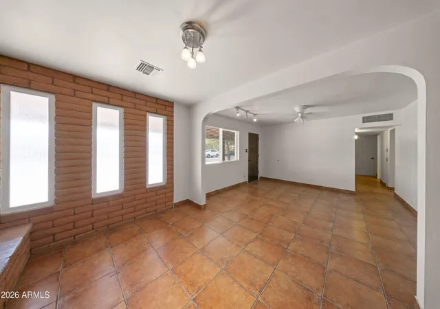 5th image of 1621 S Marilyn Ann Dr, Tempe, AZ 85281 | MLS# 6983310
