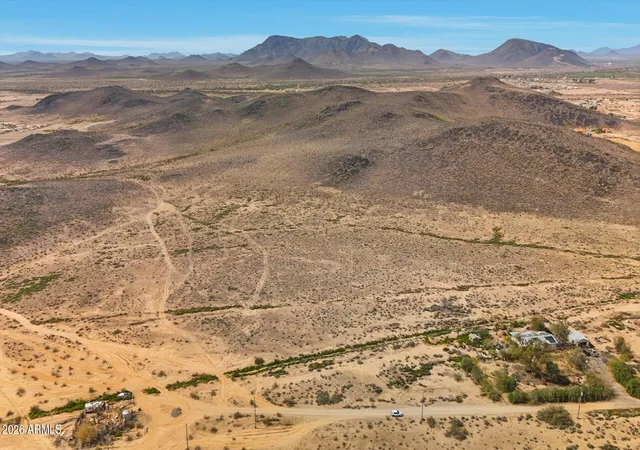 Photo 3 of Land for sale at Tbd S 382nd Avenue, Tonopah, AZ 85354 | MLS# 6981892 | Listing updated on 2026-10-16