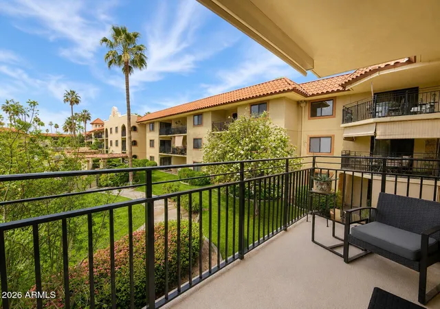 5th image of 10330 W Thunderbird Blvd #C202, Sun City, AZ 85351 | MLS# 6982717