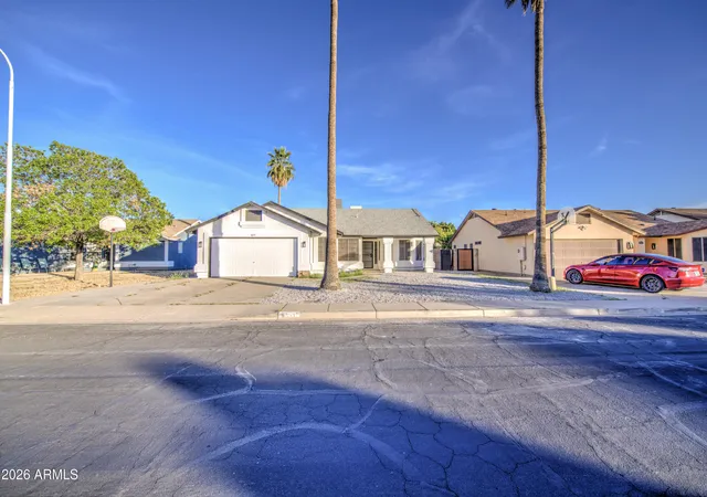 Photo 3 of Single family home for sale at 6631 N 85th Avenue, Glendale, AZ 85305 | MLS# 6996048 | Listing updated on 2026-09-11