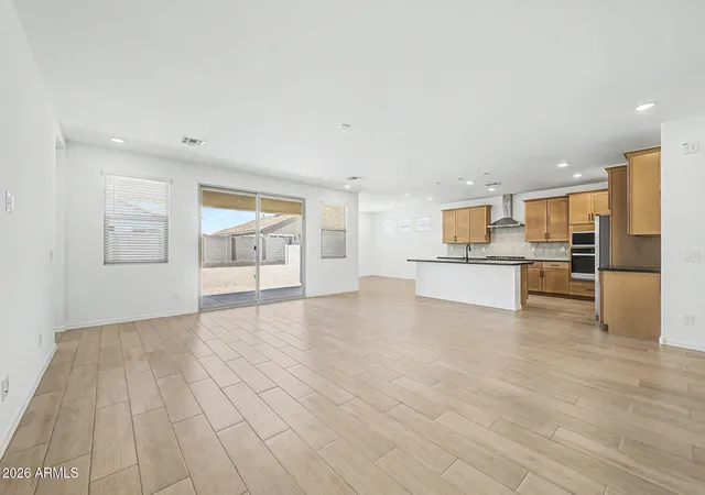 Photo 4 of Sale Pending at 18374 W Papago St, Goodyear, AZ 85338 | MLS# 6983687 | Listing updated on 2026-09-20