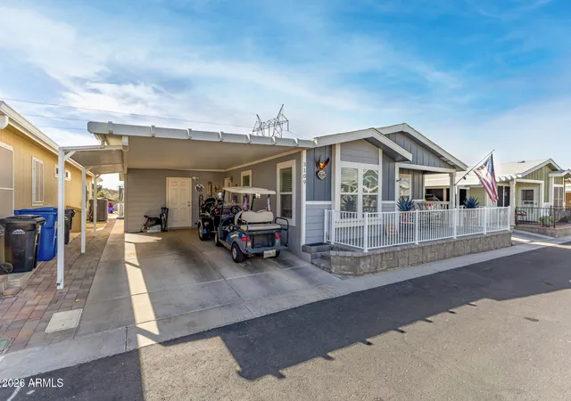 Photo 3 of Manufactured home for sale at 650 N Hawes Rd #3109, Mesa, AZ 85207 | MLS# 6983415 | Listing updated on 2026-03-01