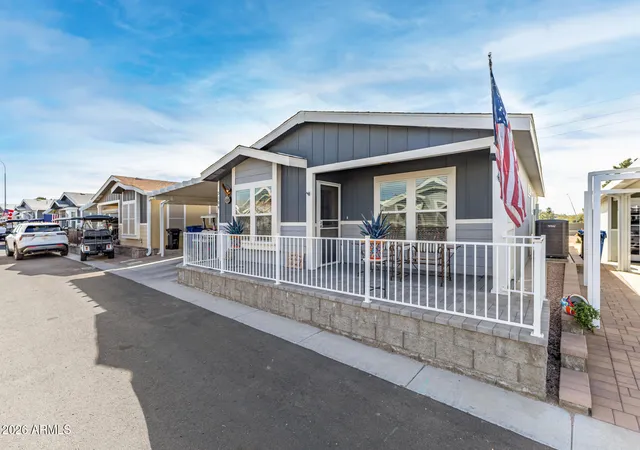 Photo 4 of Manufactured home for sale at 650 N Hawes Rd #3109, Mesa, AZ 85207 | MLS# 6983415 | Listing updated on 2026-03-01