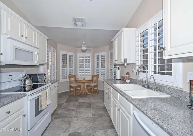 5th image of 19403 N 83Rd Dr, Peoria, AZ 85382 | MLS# 6983011