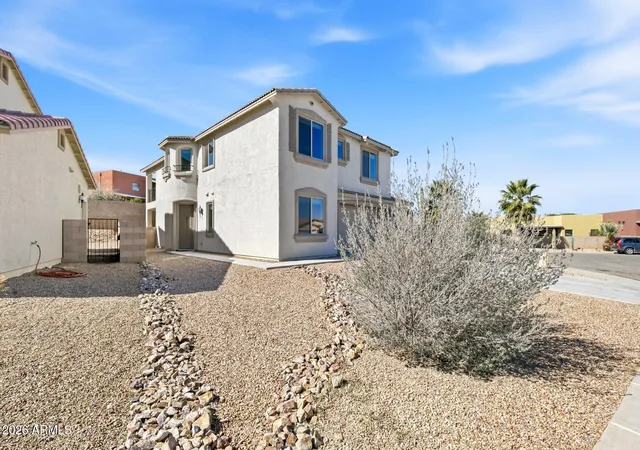 3rd image of 1094 Wagner Pl, Sierra Vista, AZ 85635 | MLS# 6984316