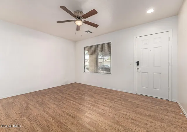 4th image of 11363 W Davis Ln, Avondale, AZ 85323 | MLS# 6984193