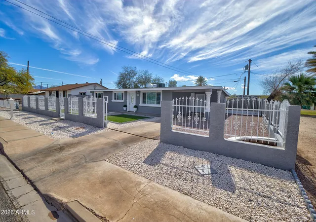 Homes for sale in Eloy, AZ | 101 E 7Th St, Eloy, AZ 85131 | MLS# 6983457
