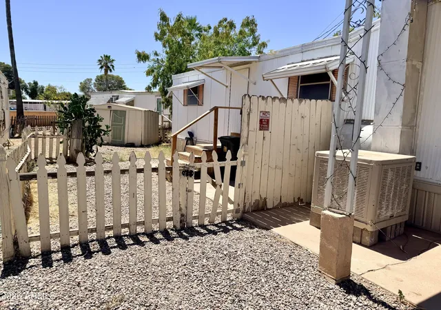 Photo 3 of Manufactured home for sale at 517 N Ave A #27, Casa Grande, AZ 85122 | MLS# 6983482 | Listing updated on 2026-07-23