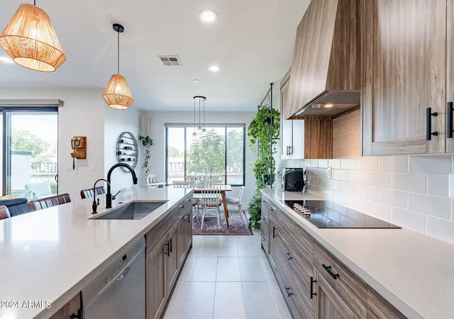 Photo 3 of Townhouse for sale at 142 E Hearne Way, Gilbert, AZ 85234 | MLS# 6984912 | Listing updated on 2026-09-08