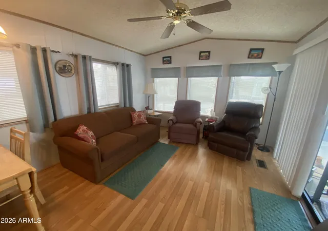 3rd image of 1127 S Shawnee Dr, Apache Junction, AZ 85119 | MLS# 6983909