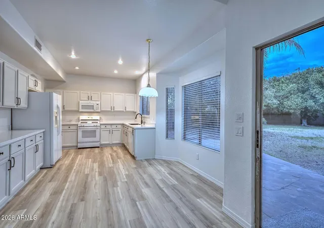 Homes for sale in Phoenix, AZ | 26435 N 42Nd Pl, Phoenix, AZ 85050 | MLS# 6986241