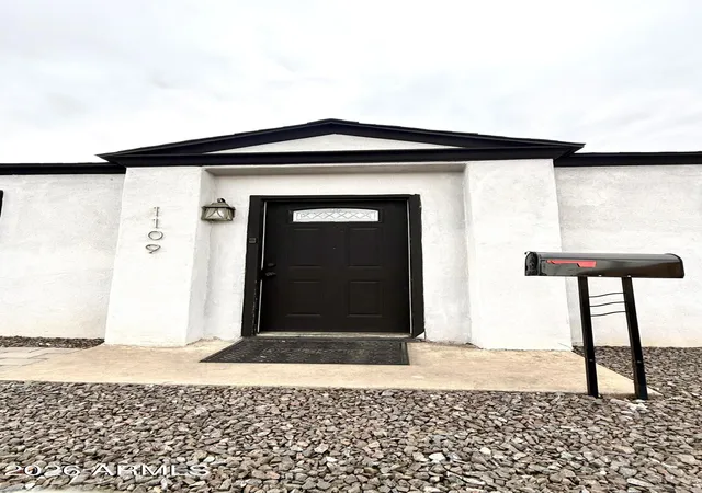 Homes for sale in Phoenix, AZ | 1109 W Indian School Rd, Phoenix, AZ 85013 | MLS# 6986221