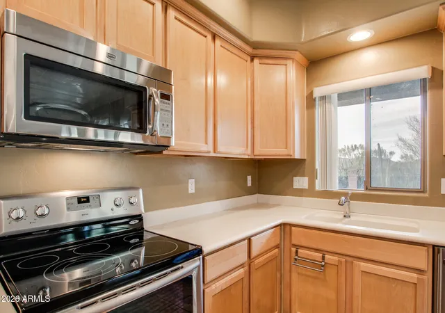 Homes for sale in Tucson, AZ | 8371 N Amber Burst Dr, Tucson, AZ 85743 | MLS# 7053162