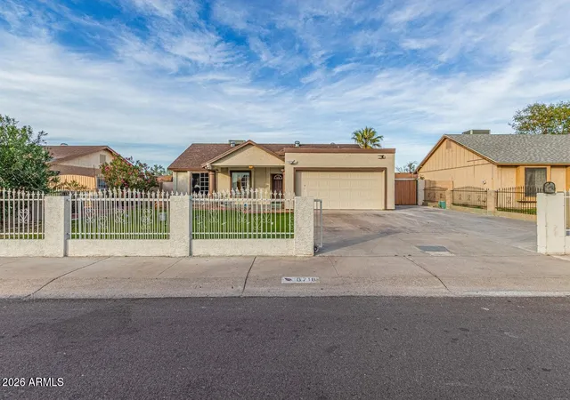 1st image of 6718 W Catalina Dr, Phoenix, AZ 85033 | MLS# 6984596