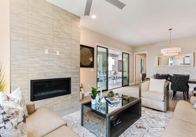 Homes for sale in Phoenix, AZ | 5250 E Deer Valley Dr #120, Phoenix, AZ 85054 | MLS# 6984724
