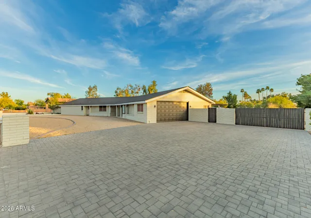 Homes for sale in Glendale, AZ | 7143 W Union Hills Dr, Glendale, AZ 85308 | MLS# 6985462