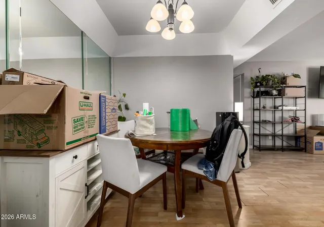4th image of 925 N College Ave, Tempe, AZ 85288