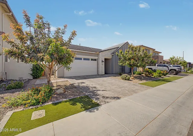 Photo 3 of Single family home for sale at 1461 E San Carlos Way, Gilbert, AZ 85298 | MLS# 7008889 | Listing updated on 2026-07-20