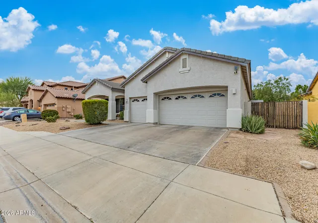 Photo 4 of Single family home for sale at 9510 S 44th Lane, Laveen, AZ 85339 | MLS# 6986029 | Listing updated on 2026-10-26