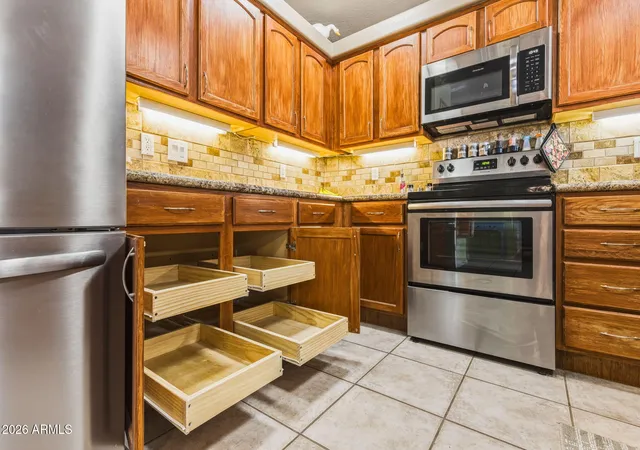 5th image of 9069 W Raven Dr, Arizona City, AZ 85123 | MLS# 6987270