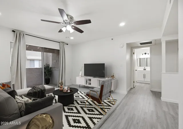 3rd image of 4444 E Paradise Village Pkwy N #251, Phoenix, AZ 85032 | MLS# 6986527
