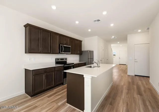 Photo 3 of Single family home for sale at 1094 W Feliz St, Florence, AZ 85132 | MLS# 6985800 | Listing updated on 2026-09-29