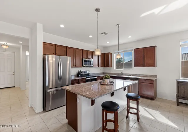 4th image of 11818 N 162Nd Ln, Surprise, AZ 85379 | MLS# 6991091
