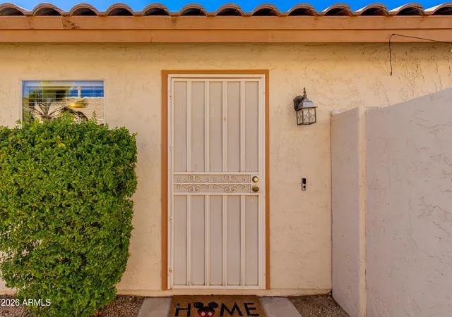 4th image of 9750 W Tonopah Dr, Peoria, AZ 85382 | MLS# 6989881