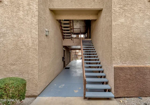Homes for sale in Fountain Hills, AZ | 13700 N Fountain Hills Boulevard, Fountain Hills, AZ 85268 | Houzeo