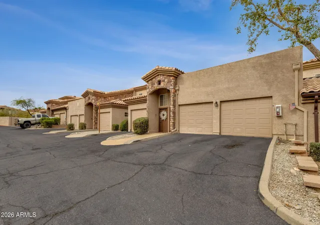 Homes for sale in Fountain Hills, AZ | 13700 N Fountain Hills Boulevard, Fountain Hills, AZ 85268 | Houzeo