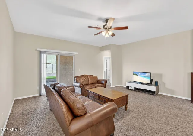 5th image of 8222 W Wood Ln, Phoenix, AZ 85043 | MLS# 6992928