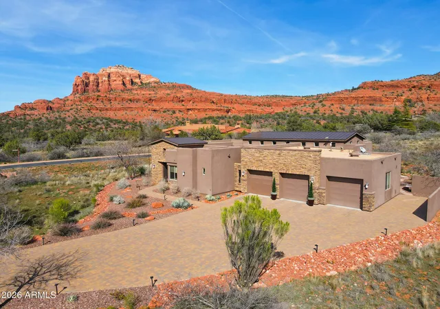 Photo 2 of Single family home for sale at 25 Cathedral Ranch Dr, Sedona, AZ 86351 | MLS# 6997330 | Listing updated on 2026-10-08