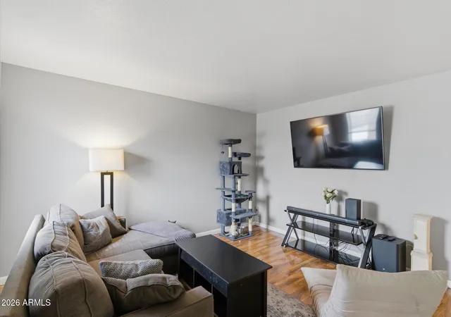 Homes for sale in Phoenix, AZ | 3635 N 37Th St #10, Phoenix, AZ 85018 | MLS# 6987193