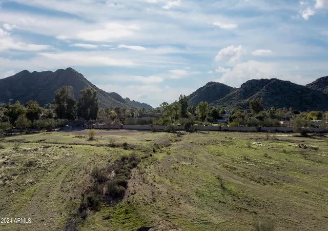 3rd image of 4801 E Doubletree Ranch Rd #1, Paradise Valley, AZ 85253 | MLS# 6987045