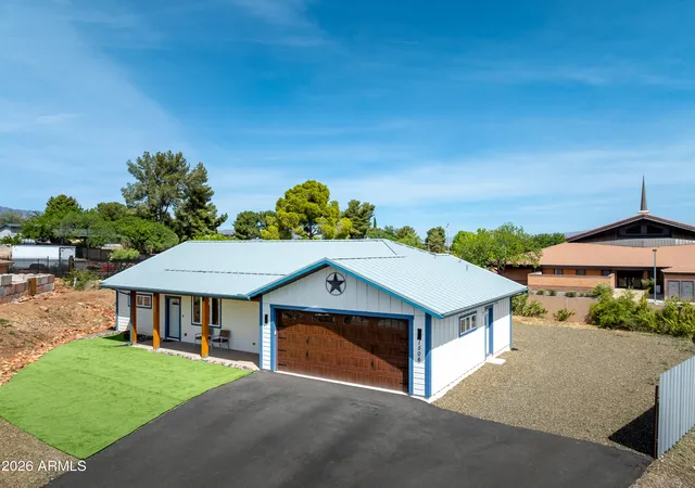 3rd image of 1506 E Sunset Cir, Cottonwood, AZ 86326 | MLS# 6987258