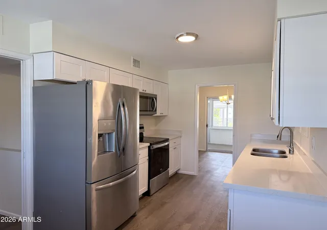 4th image of 10217 W Mission Ln W, Sun City, AZ 85351 | MLS# 6990538
