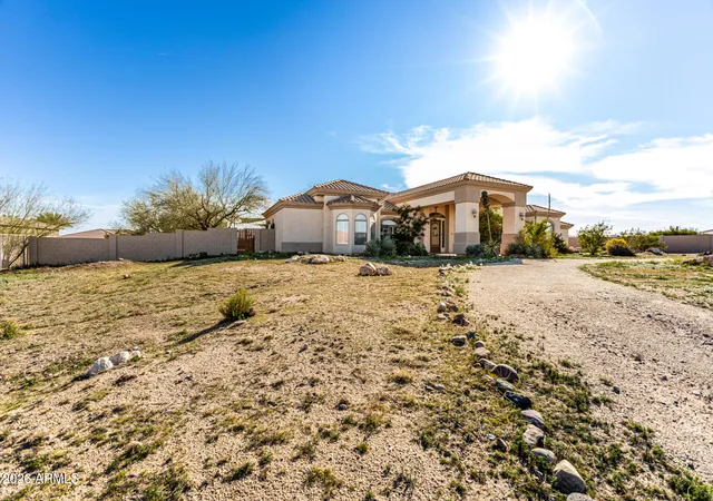 Photo 4 of Single family home for sale at 12607 W Ocotillo Rd, Glendale, AZ 85307 | MLS# 6988447 | Listing updated on 2026-05-23