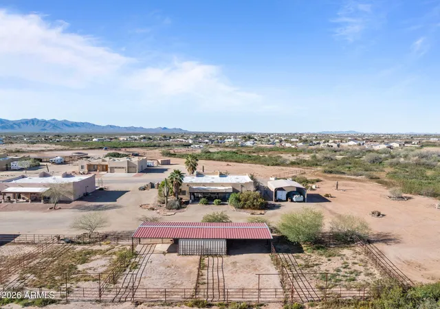 3rd image of 29211 N 208Th Ave, Wittmann, AZ 85361 | MLS# 6988441